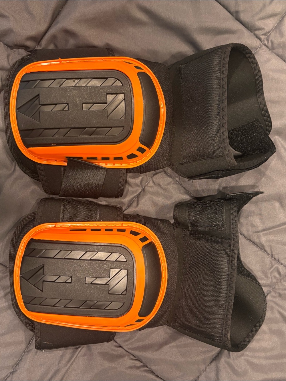 Anti-Slip Design Grip Knee Pads Gel Knee Protectors for Work 1 Pair